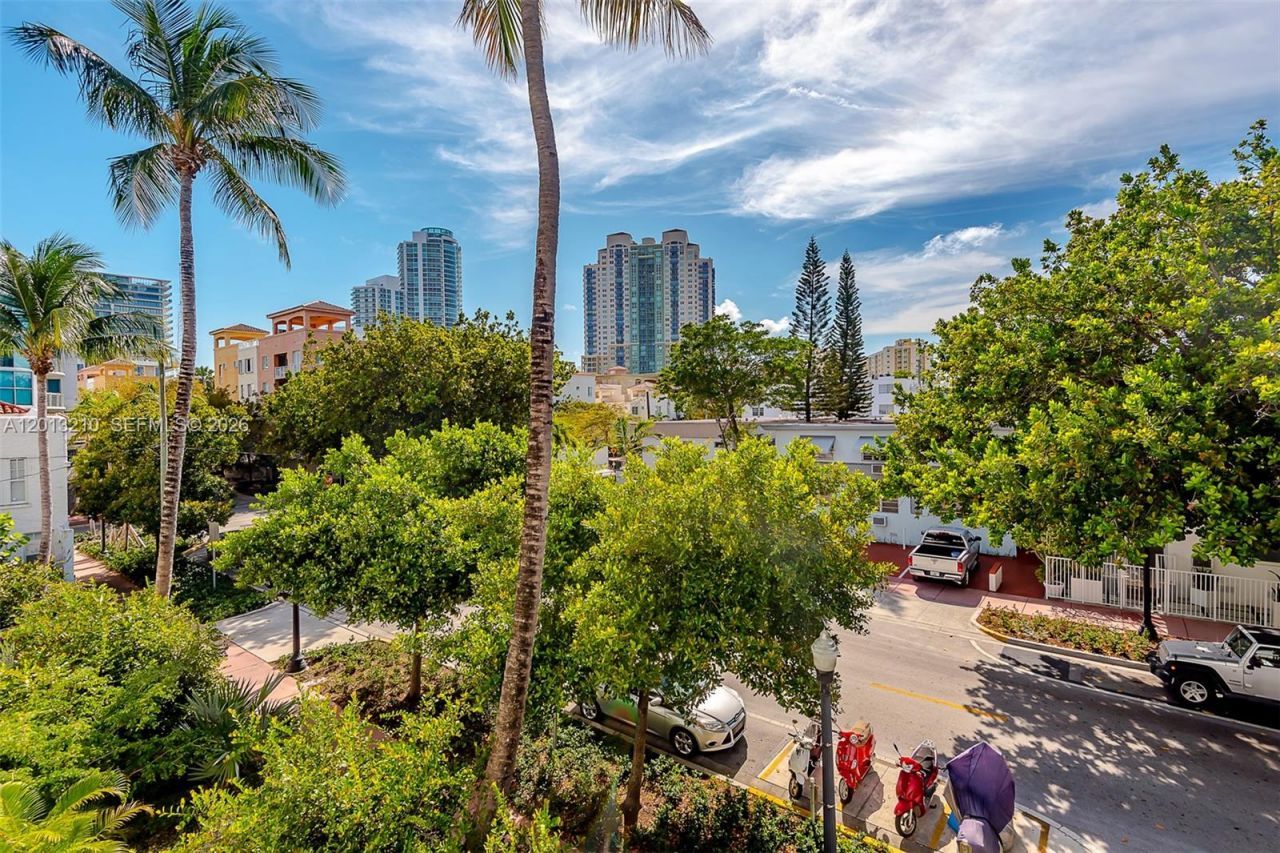 221 Meridian Ave, Unit 314, Miami Beach, FL 33139 Photo