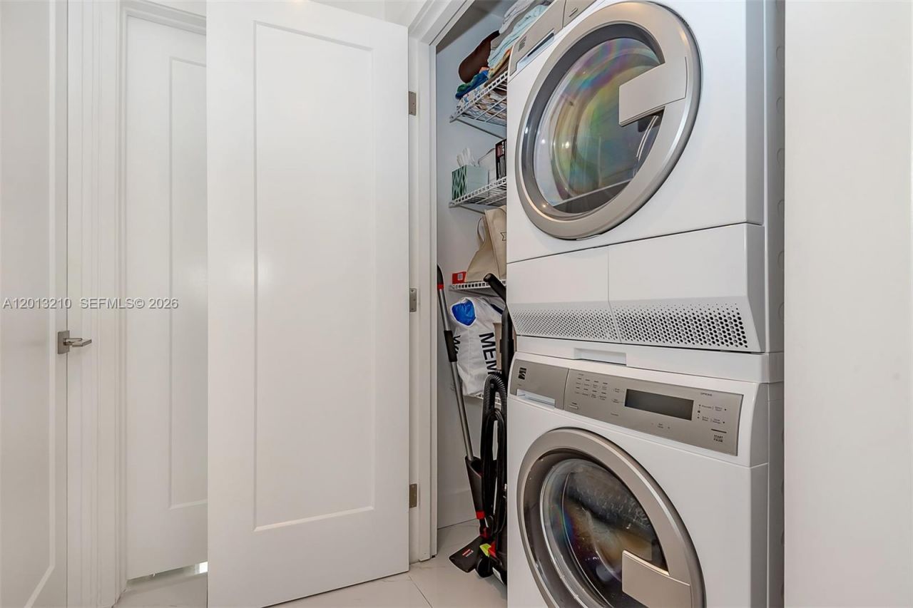 221 Meridian Ave, Unit 314, Miami Beach, FL 33139 Photo