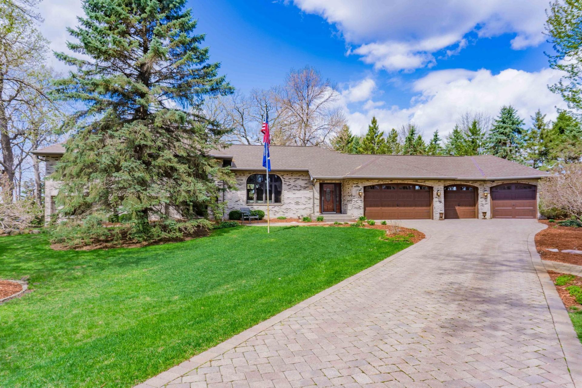 12920 142nd Street, Norwood Young America, MN 55368 Main Photo