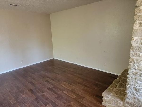 903 Taulbee LN, Unit C, Austin, TX 78757