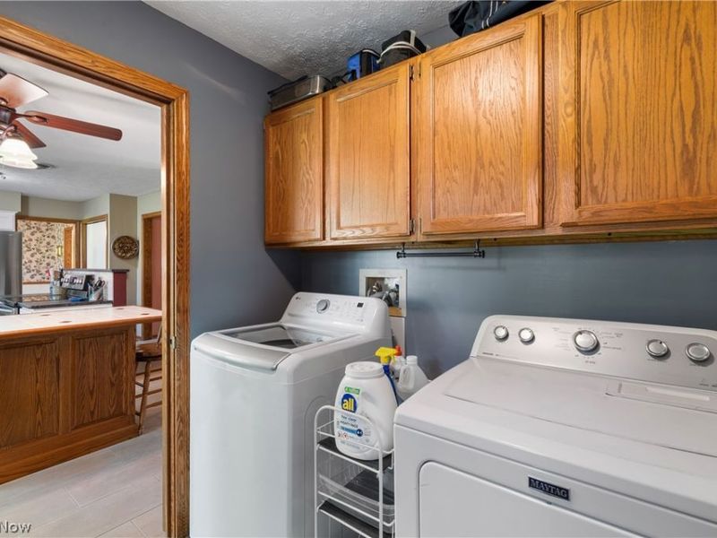 1675 Chatham Avenue NE, North Canton, OH 44720 Photo 10
