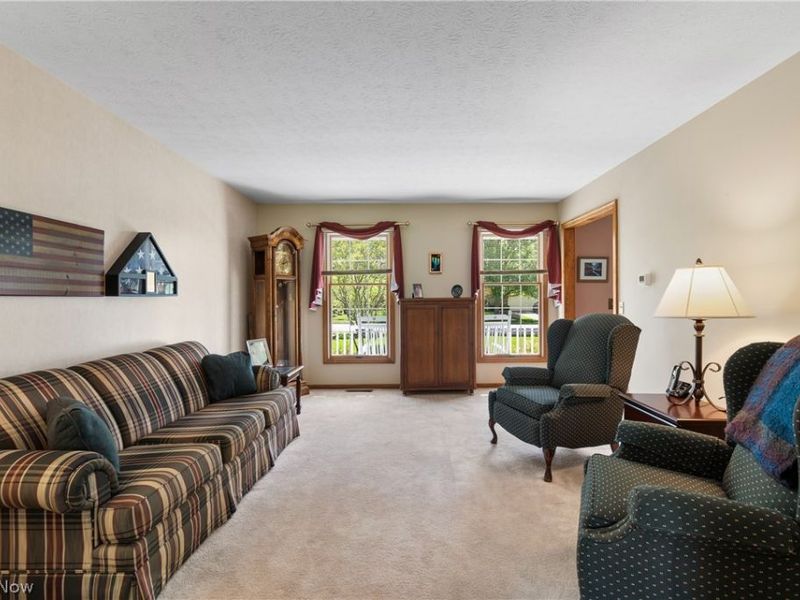 1675 Chatham Avenue NE, North Canton, OH 44720 Photo 15