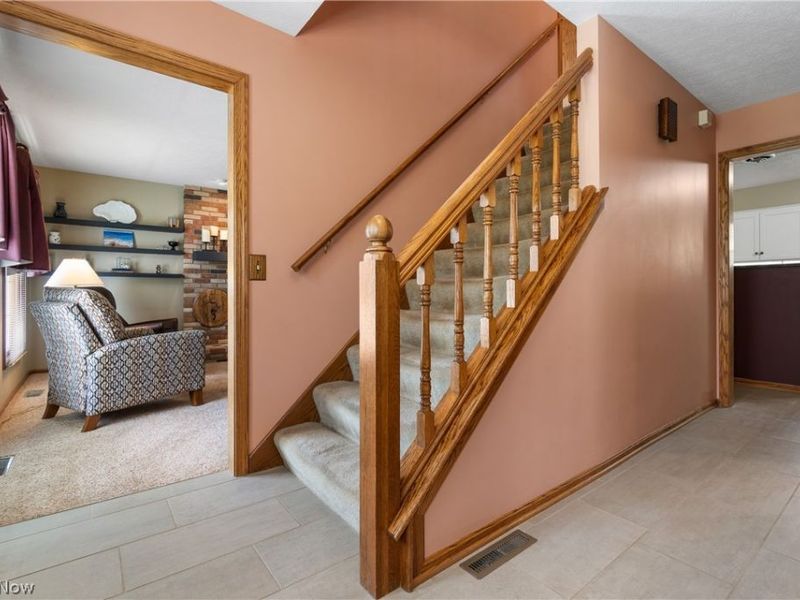 1675 Chatham Avenue NE, North Canton, OH 44720 Photo 17