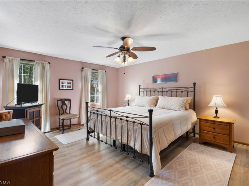 1675 Chatham Avenue NE, North Canton, OH 44720 Photo 18