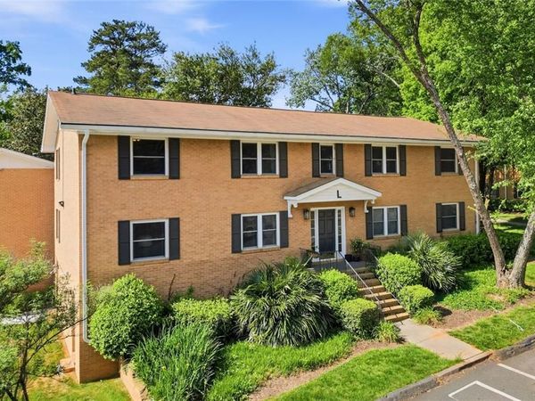 3510 Roswell Road NW, Unit L-4, Atlanta, GA 30305