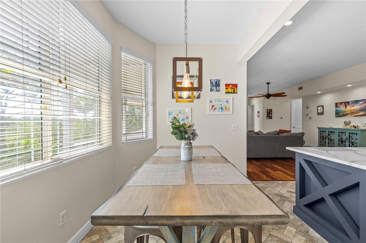 897 Point Seaside Drive, Crystal Beach, FL 34681 Photo