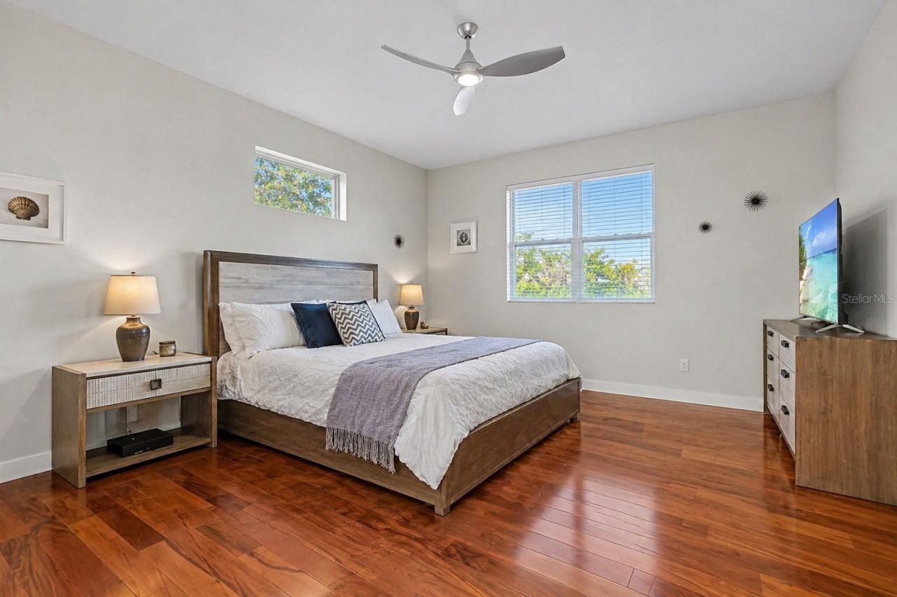 897 Point Seaside Drive, Crystal Beach, FL 34681 Photo