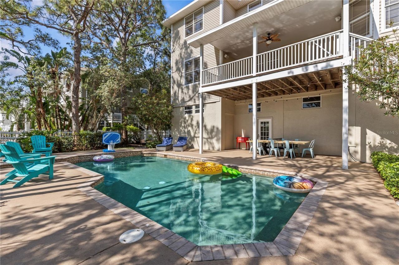 897 Point Seaside Drive, Crystal Beach, FL 34681 Photo