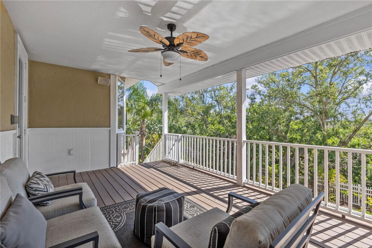 897 Point Seaside Drive, Crystal Beach, FL 34681 Photo