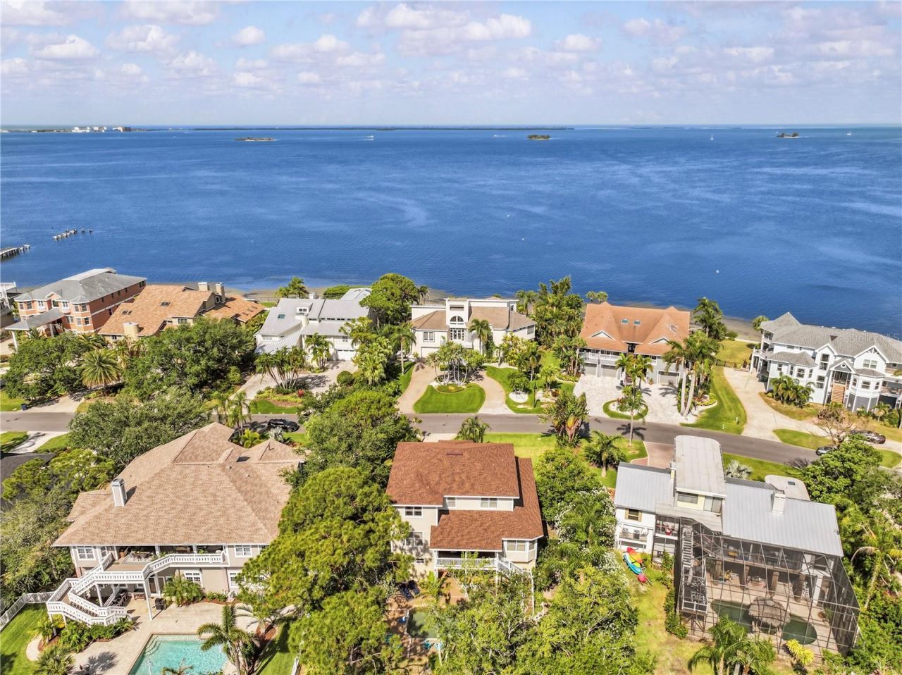 897 Point Seaside Drive, Crystal Beach, FL 34681 Photo