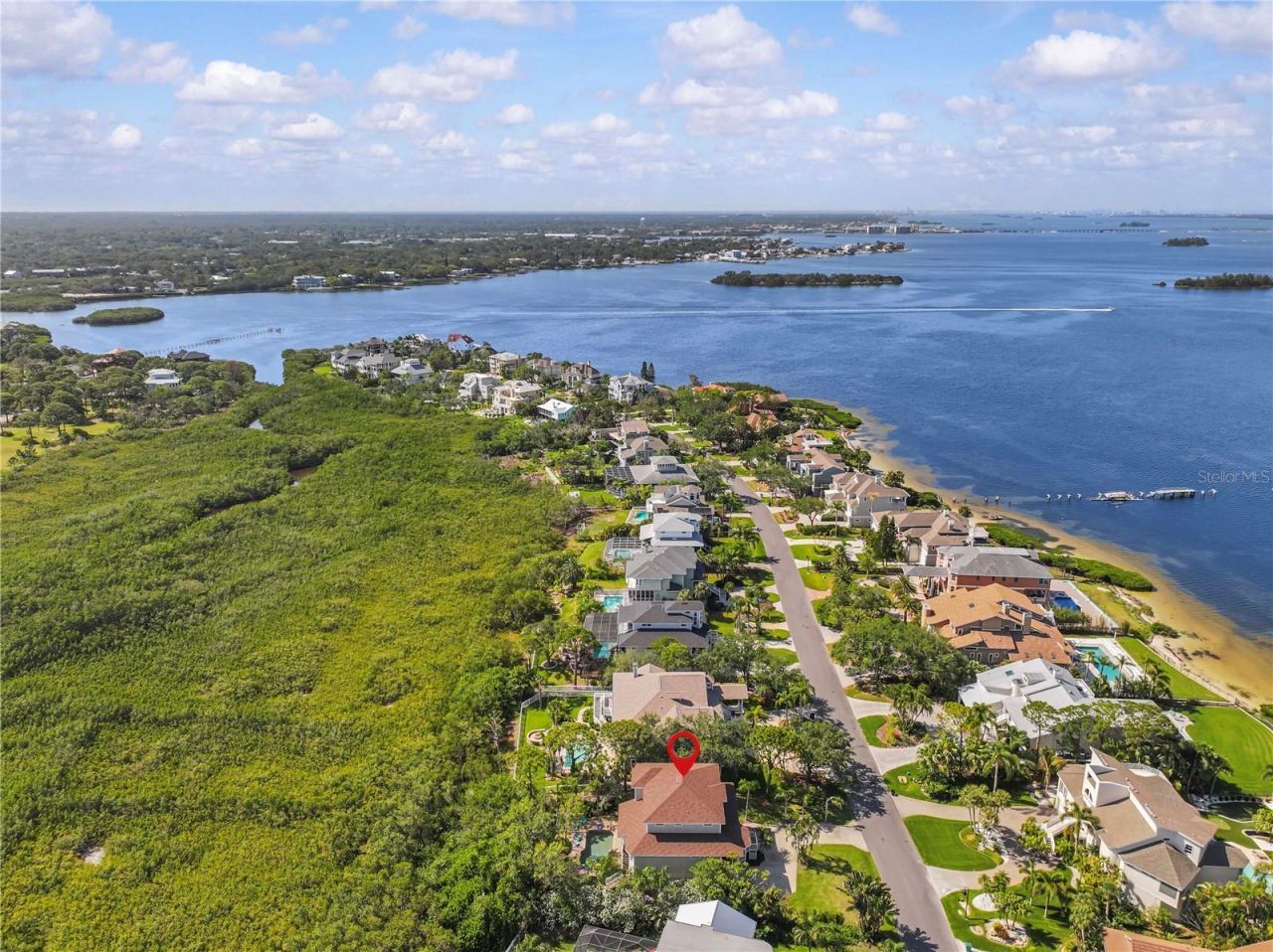 897 Point Seaside Drive, Crystal Beach, FL 34681 Photo