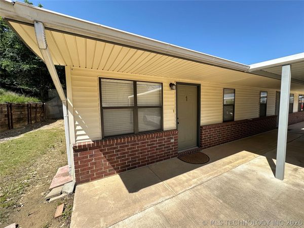1801 S Peaceable , Unit 1, McAlester, OK 74501