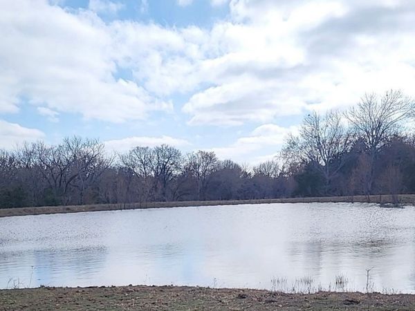 County Road 1690 , Coalgate, OK 74538