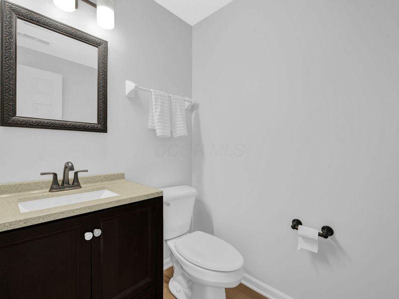 7235 Colonial Affair Drive, Unit 12, New Albany, OH 43054 Photo 23