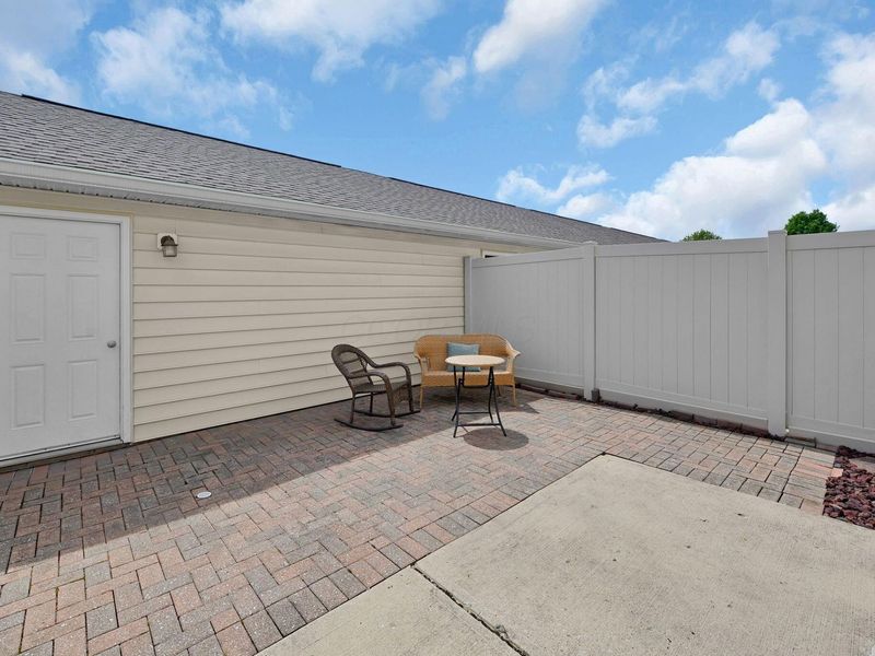 7235 Colonial Affair Drive, Unit 12, New Albany, OH 43054 Photo 25