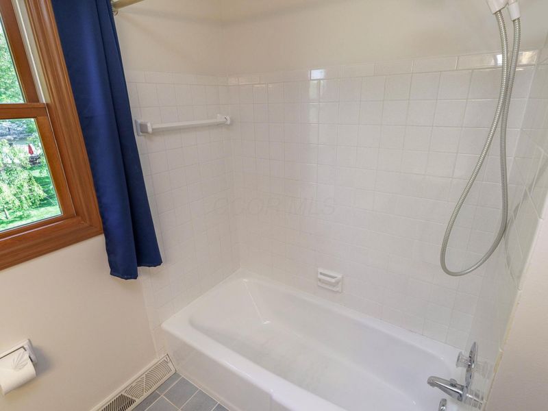 316 Weydon Road, Worthington, OH 43085 Photo 27