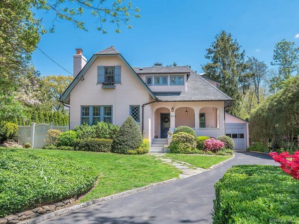 227 Littleworth Lane , Sea Cliff, NY 11579