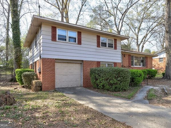 4455 Fairfax Drive, Macon, GA 31206