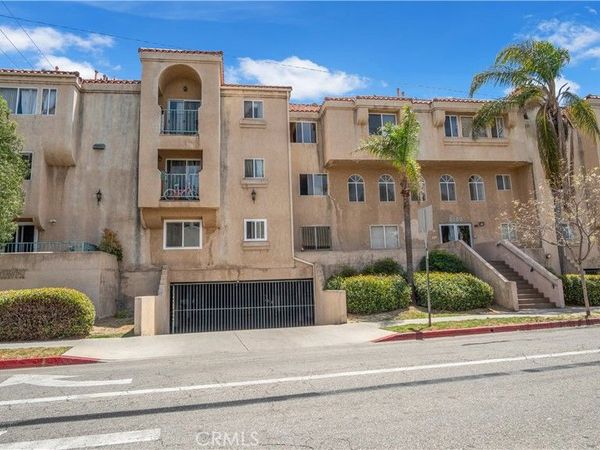 6100 Rugby Ave, Unit 313, Huntington Park, CA 90255