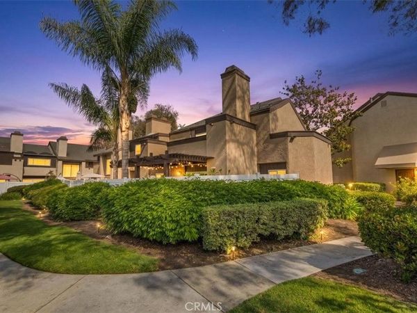 911 Van Ness Court, Costa Mesa, CA 92626