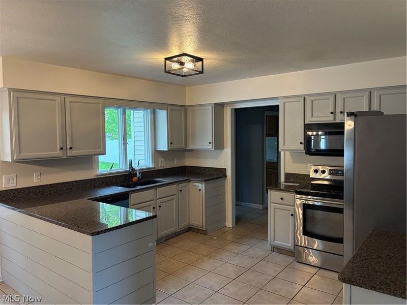 6465 Tara Drive, Poland, OH 44514 Photo 16