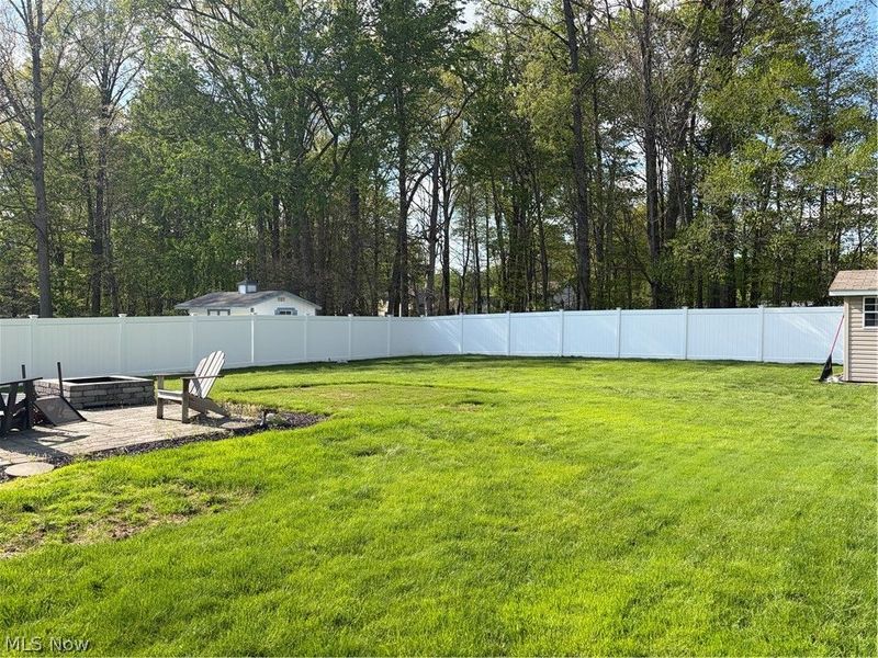 6465 Tara Drive, Poland, OH 44514 Photo 8