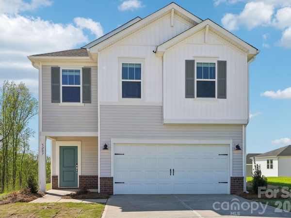 5511 Chambray Terrace , Cherryville, NC 28021