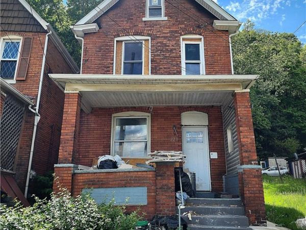 229 Freeport Rd, Creighton, PA 15030