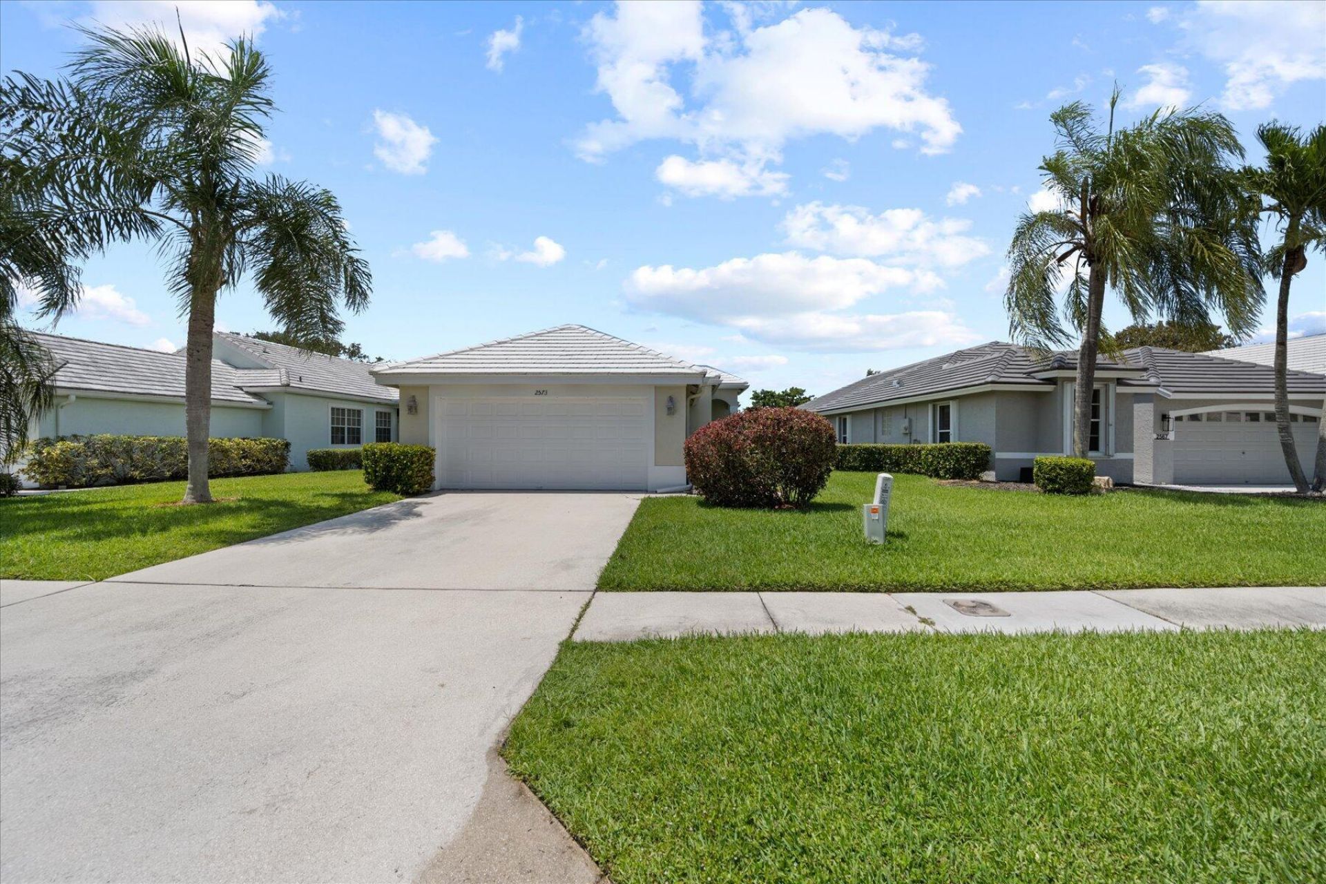 2573 Country Golf Drive, Wellington, FL 33414 Photo