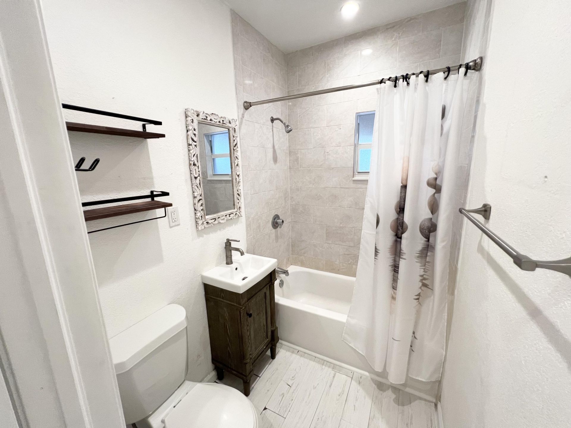 431 Ardmore Road, West Palm Beach, FL 33401 Photo