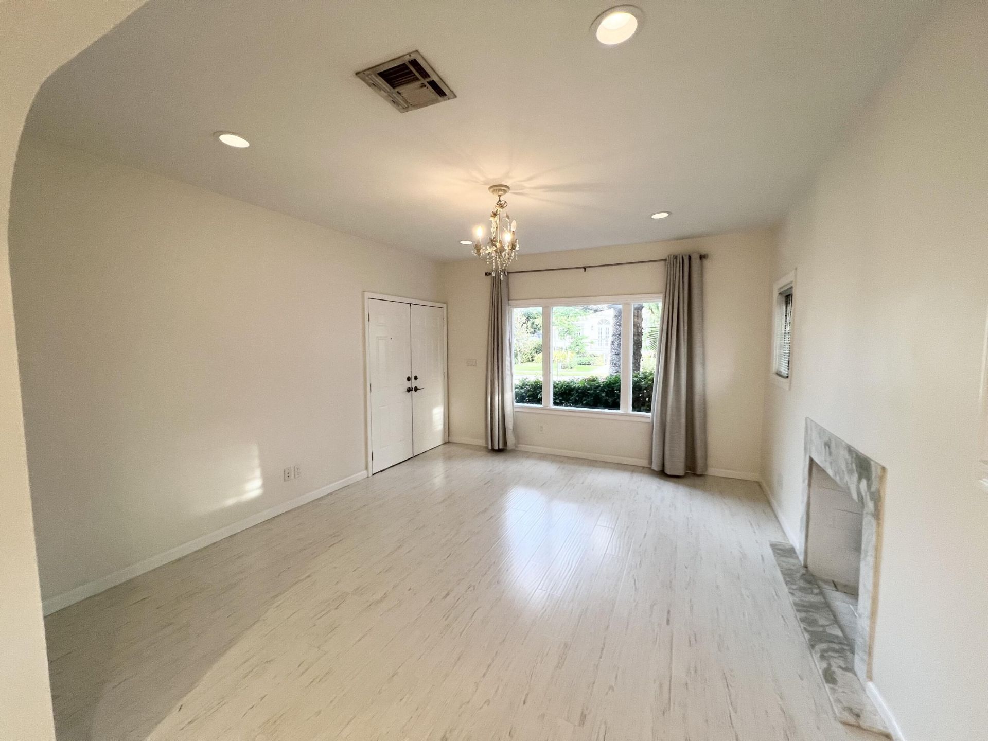 431 Ardmore Road, West Palm Beach, FL 33401 Photo