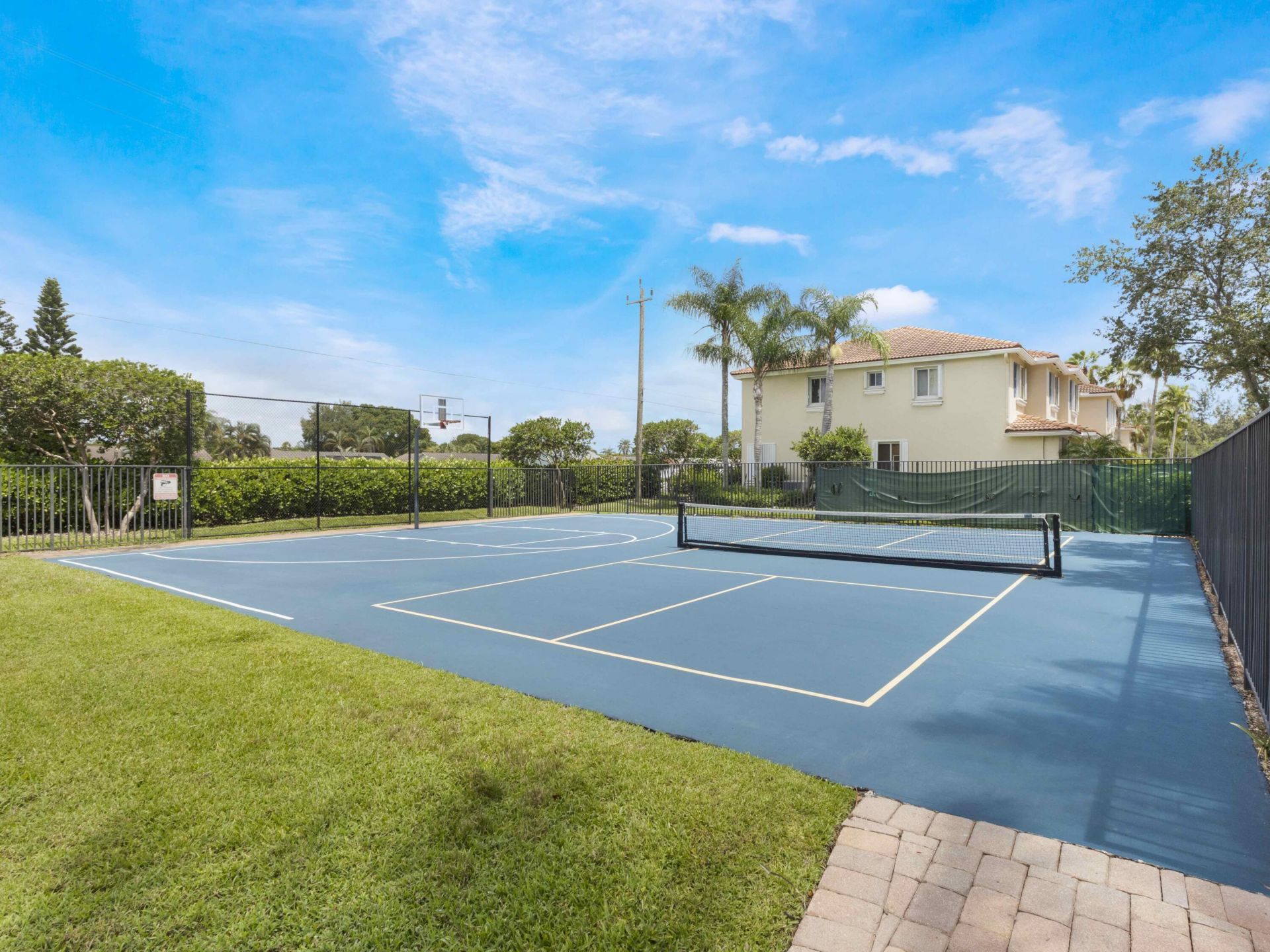 2806 S Evergreen Circle, Boynton Beach, FL 33426 Photo