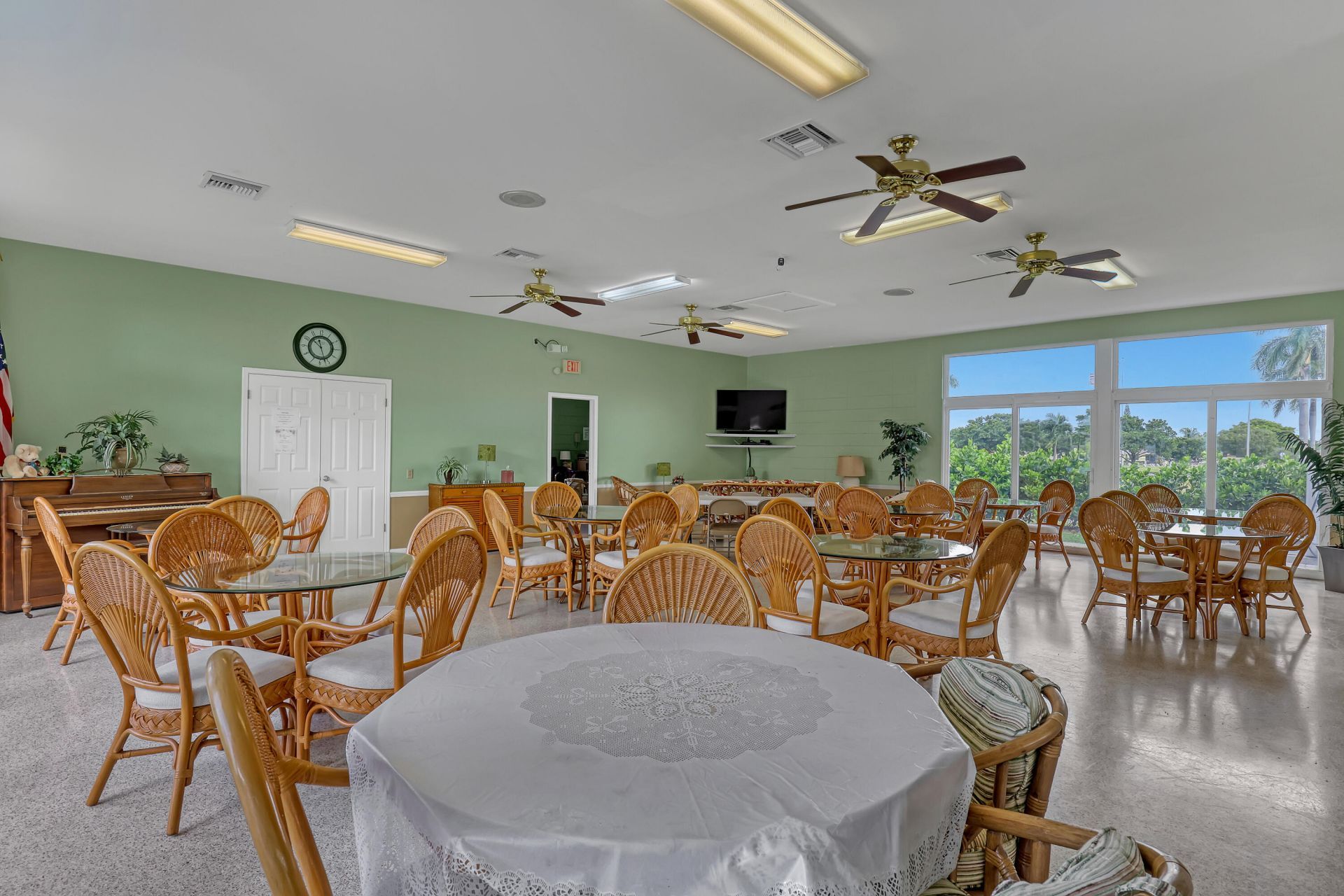 245 Main Boulevard, Unit B, Boynton Beach, FL 33435 Photo