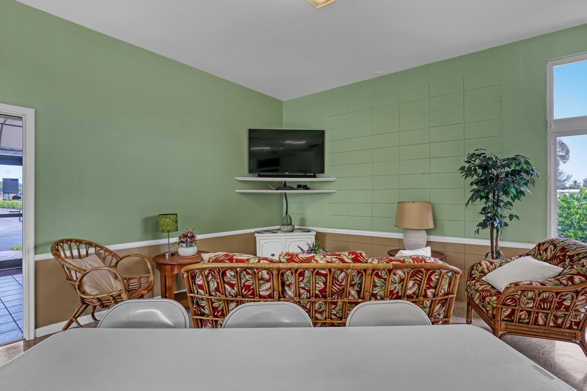 245 Main Boulevard, Unit B, Boynton Beach, FL 33435 Photo