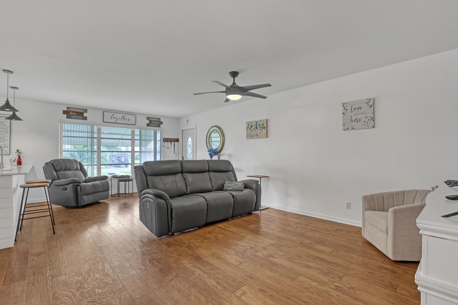 245 Main Boulevard, Unit B, Boynton Beach, FL 33435 Photo