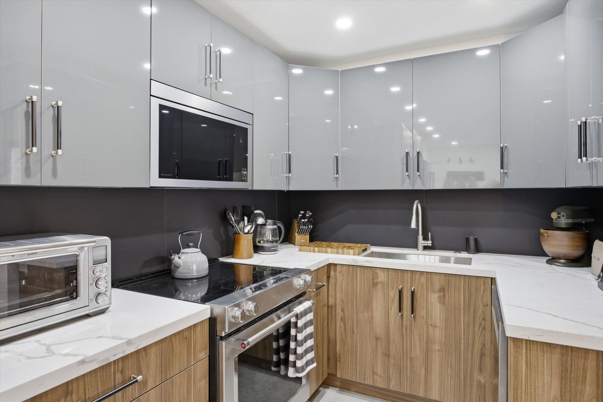 336 N Birch Road, Unit 5h, Fort Lauderdale, FL 33304 Photo
