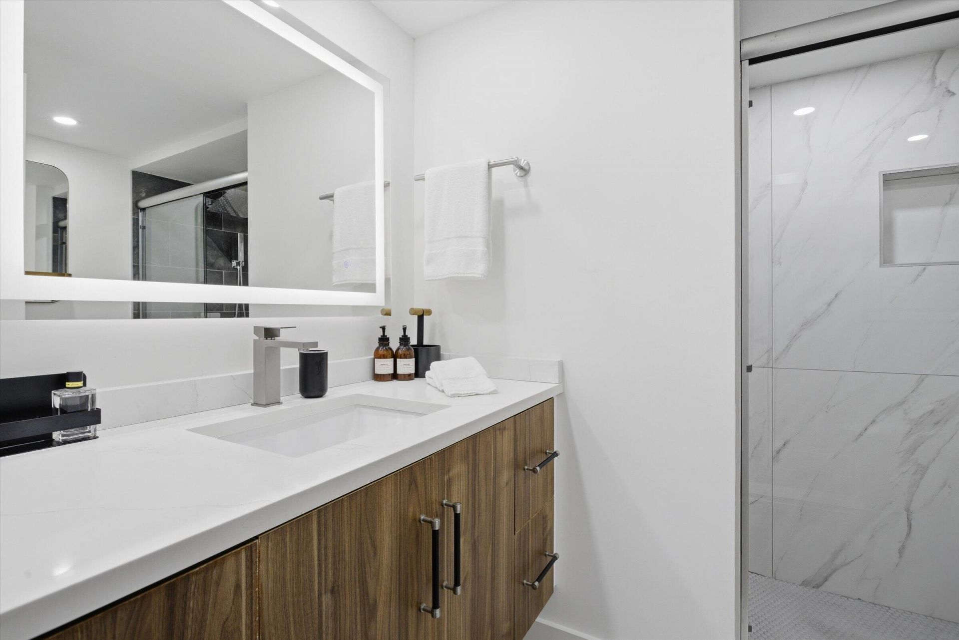 336 N Birch Road, Unit 5h, Fort Lauderdale, FL 33304 Photo