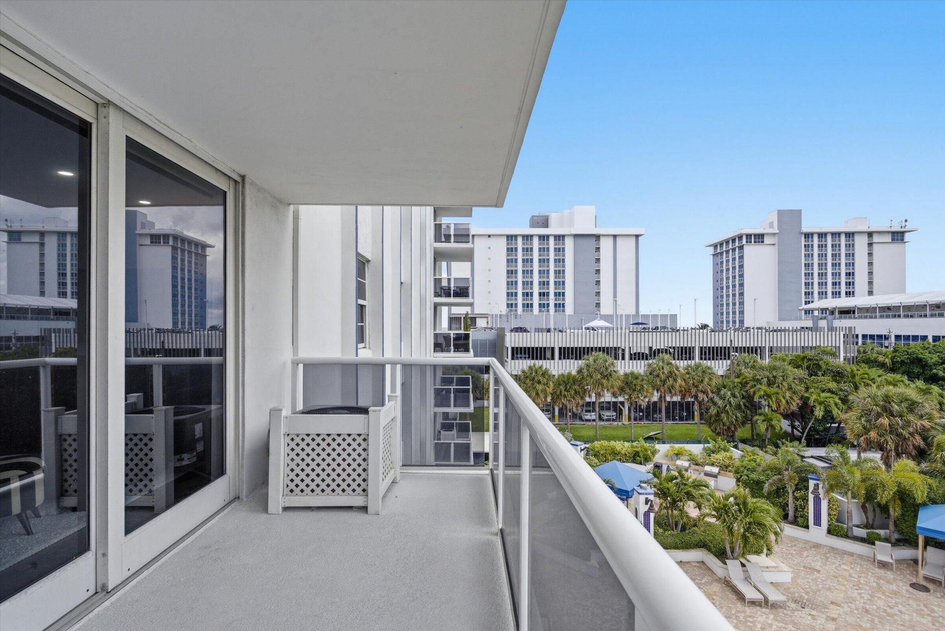 336 N Birch Road, Unit 5h, Fort Lauderdale, FL 33304 Photo