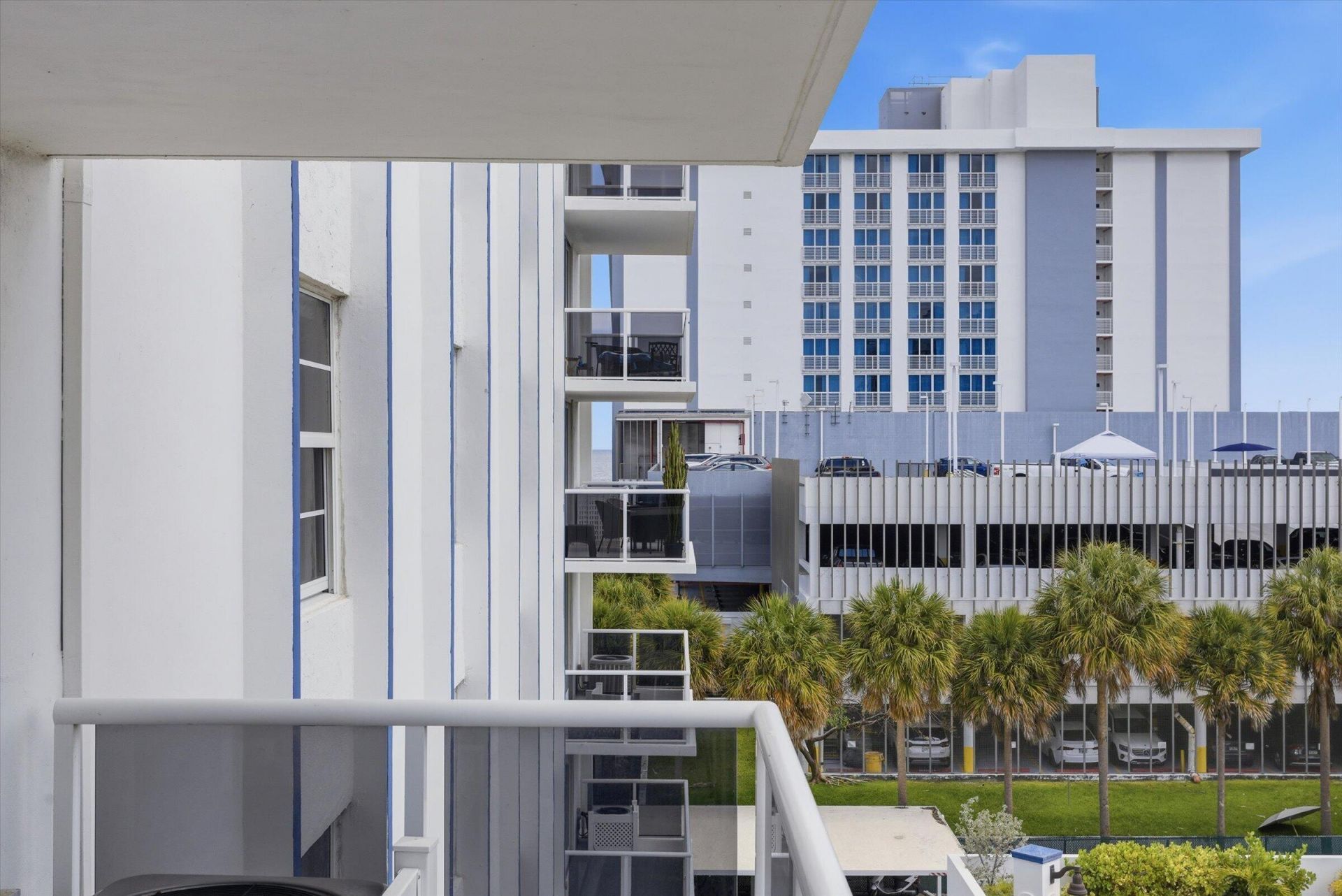 336 N Birch Road, Unit 5h, Fort Lauderdale, FL 33304 Photo