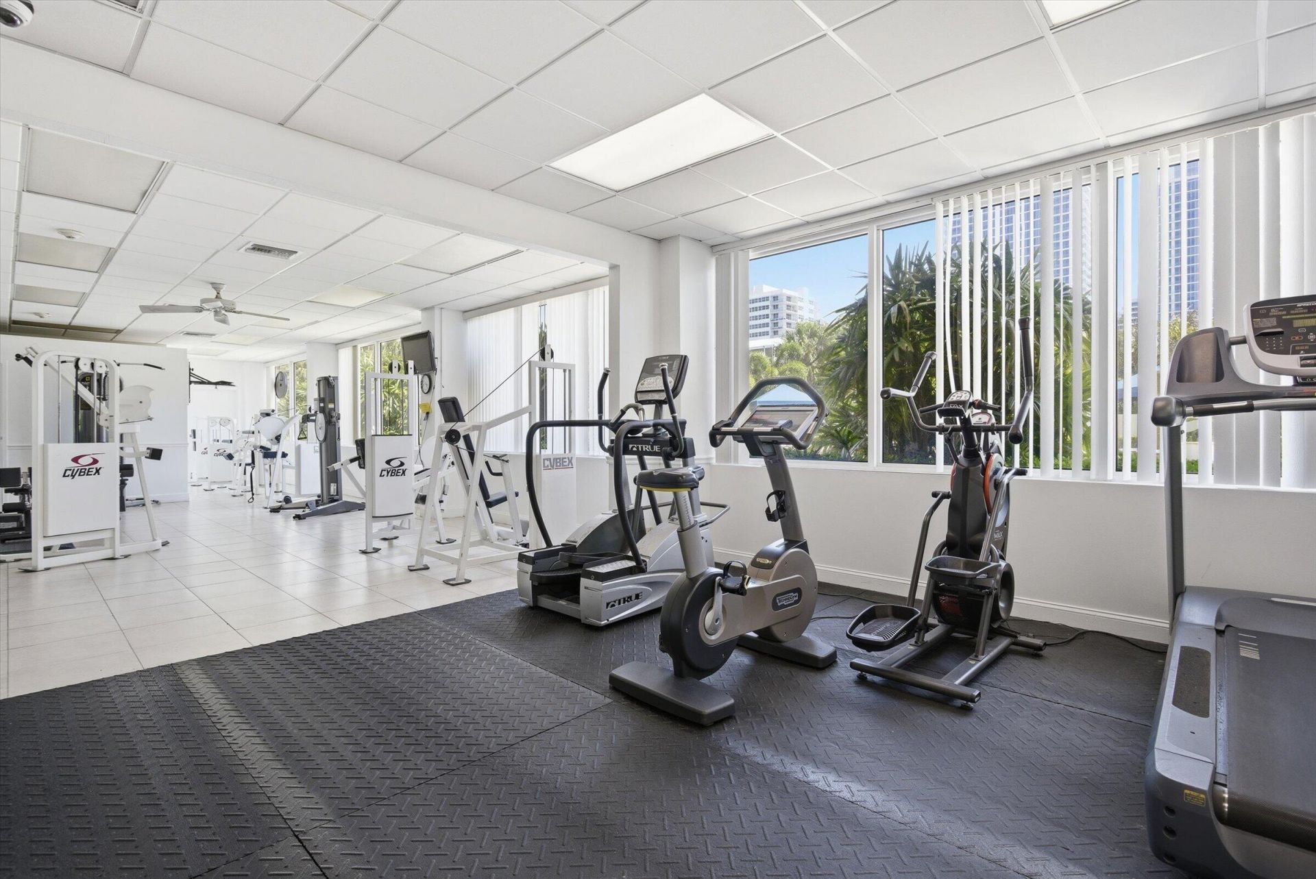 336 N Birch Road, Unit 5h, Fort Lauderdale, FL 33304 Photo