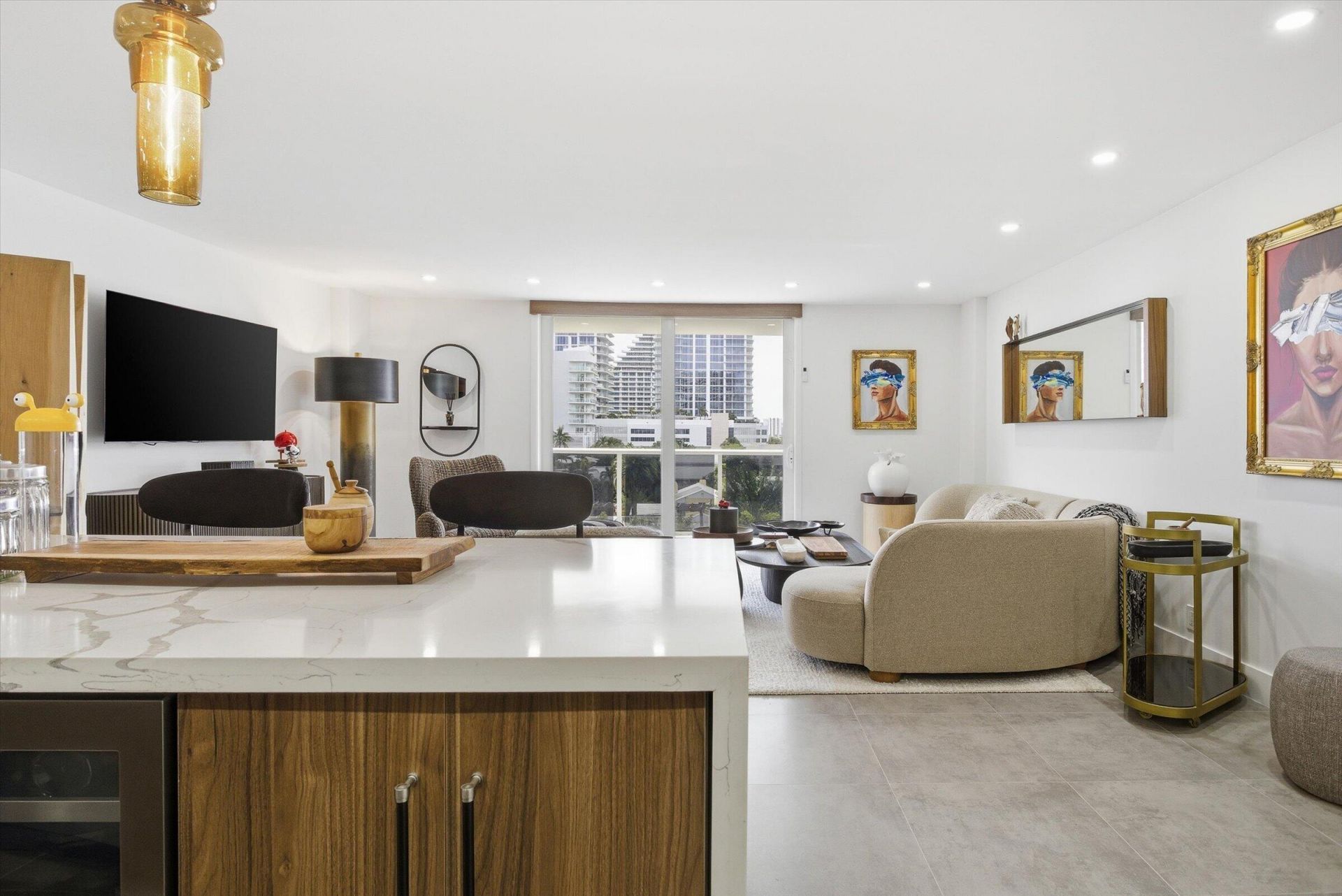 336 N Birch Road, Unit 5h, Fort Lauderdale, FL 33304 Photo