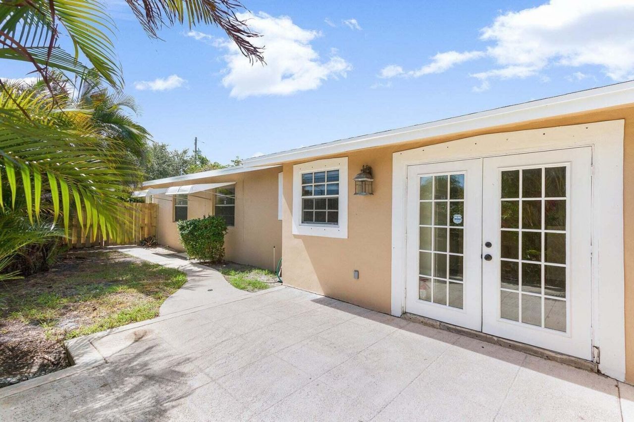 272 NE 13th Street, Delray Beach, FL 33444 Photo