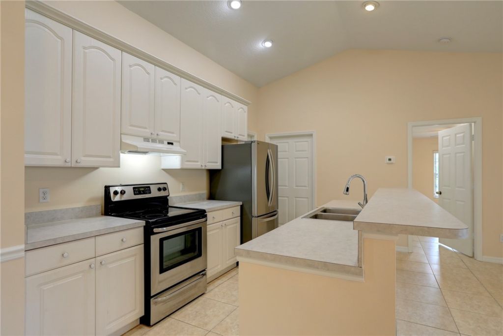 11187 Airport Drive, Sebastian, FL 32958 Photo
