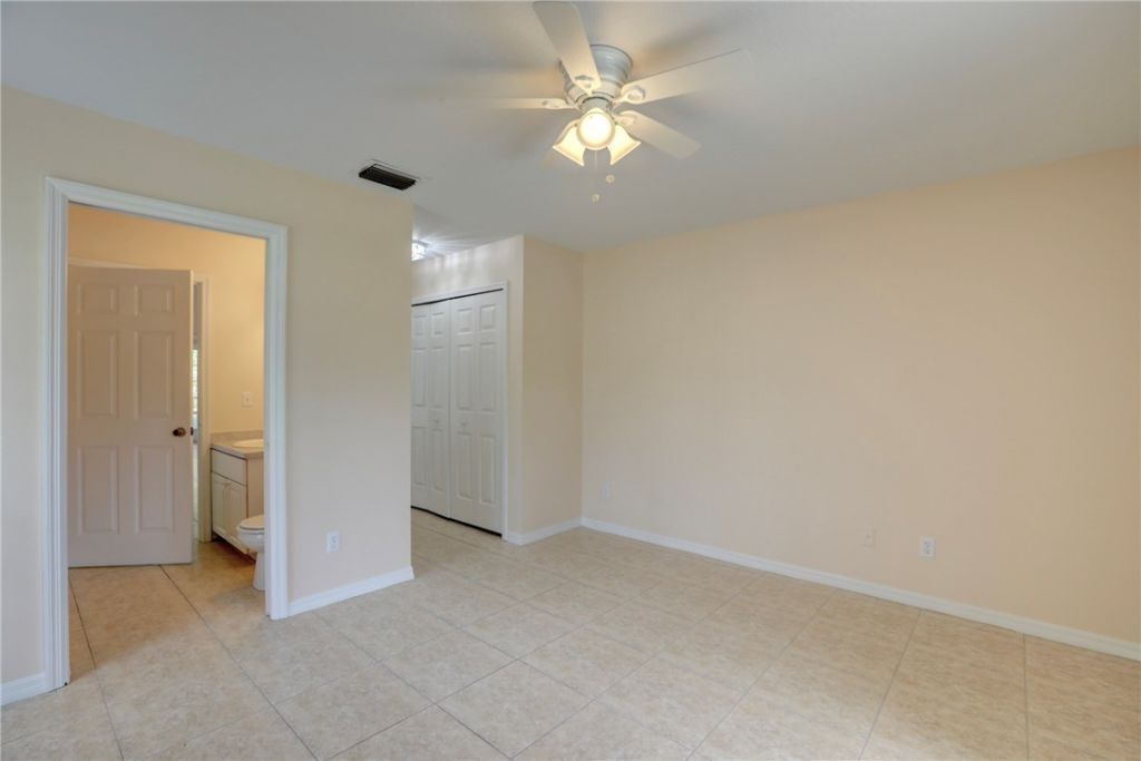 11187 Airport Drive, Sebastian, FL 32958 Photo