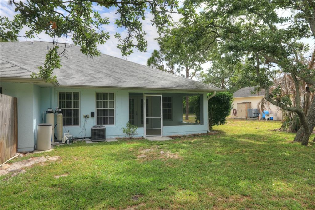 11187 Airport Drive, Sebastian, FL 32958 Photo