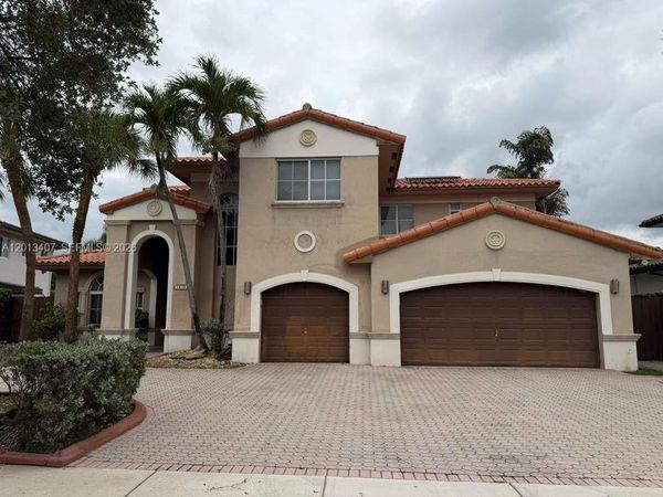 16101 NW 79th Ct, Miami Lakes, FL 33016