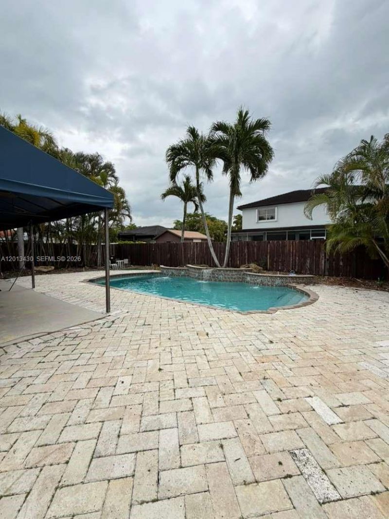18121 SW 152nd Ct, Unit 001, Miami, FL 33187 Photo
