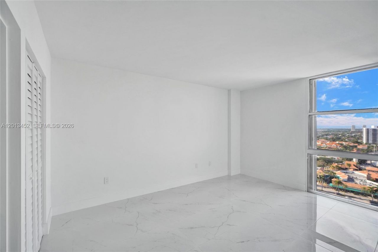 3625 N Country Club Dr, Unit 2310, Aventura, FL 33180 Photo