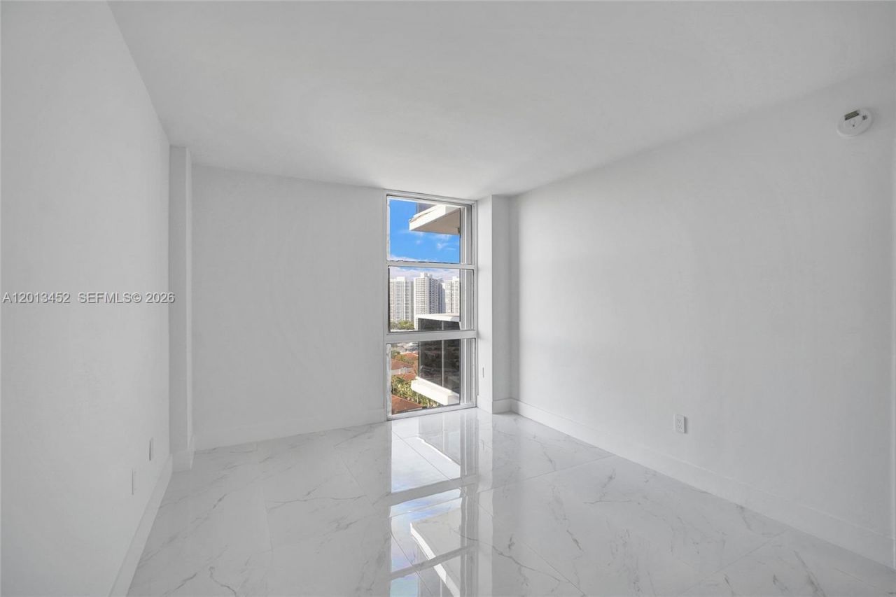 3625 N Country Club Dr, Unit 2310, Aventura, FL 33180 Photo