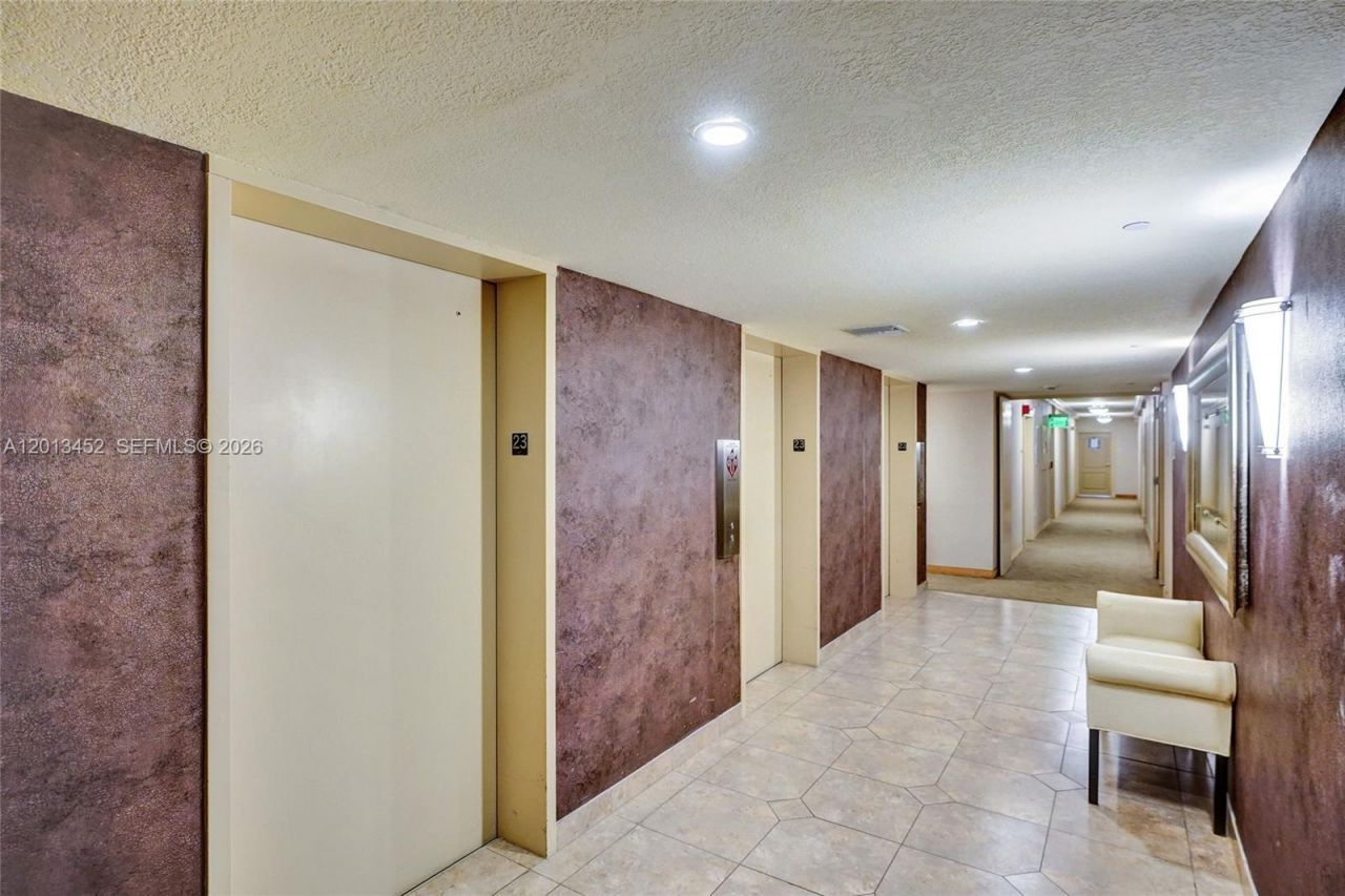 3625 N Country Club Dr, Unit 2310, Aventura, FL 33180 Photo
